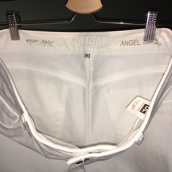 DL1961 WHITE JEANS - Picture 3 of 4